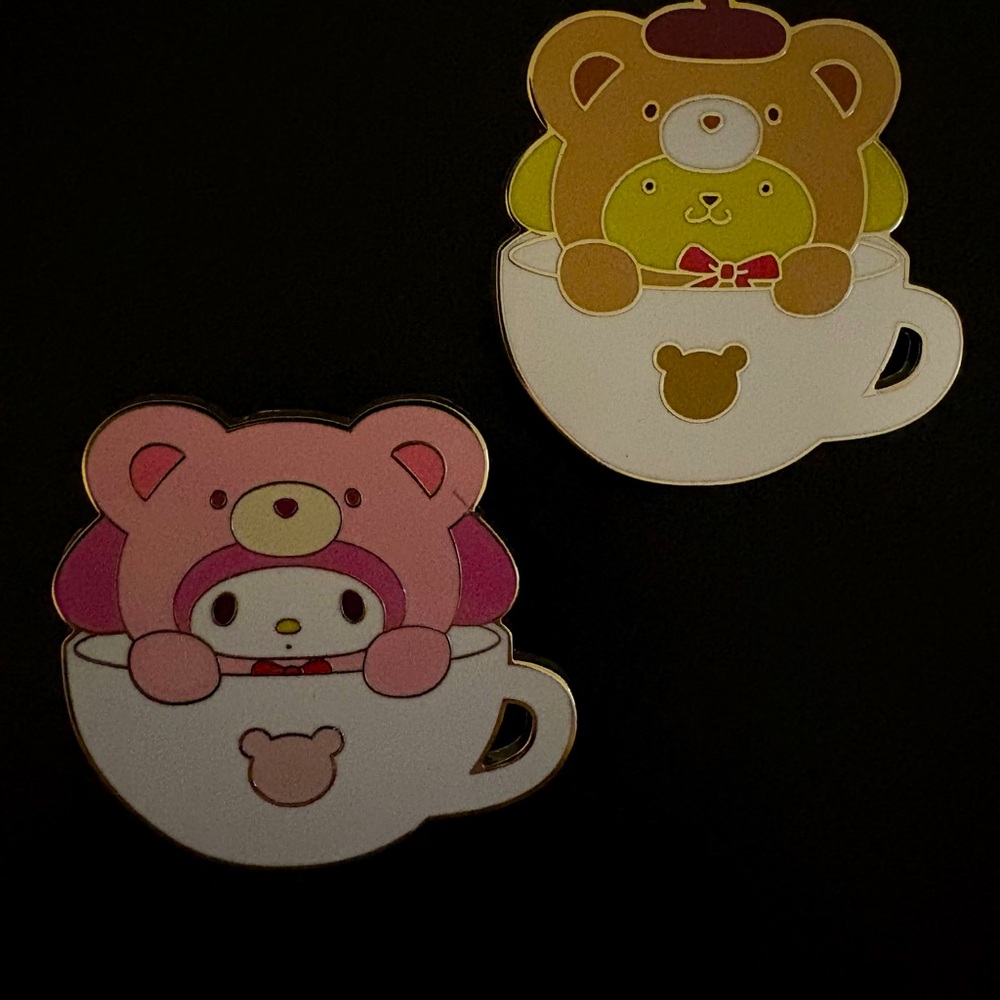 Sanrio My Melody & Pompompurin Latte Bear Teacup Pins